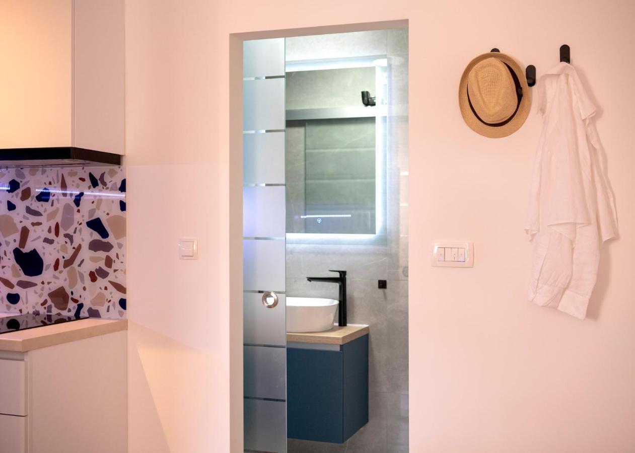 Fingerprint Central Apartment 5 Min From Center & Beach Hvar Town Luaran gambar
